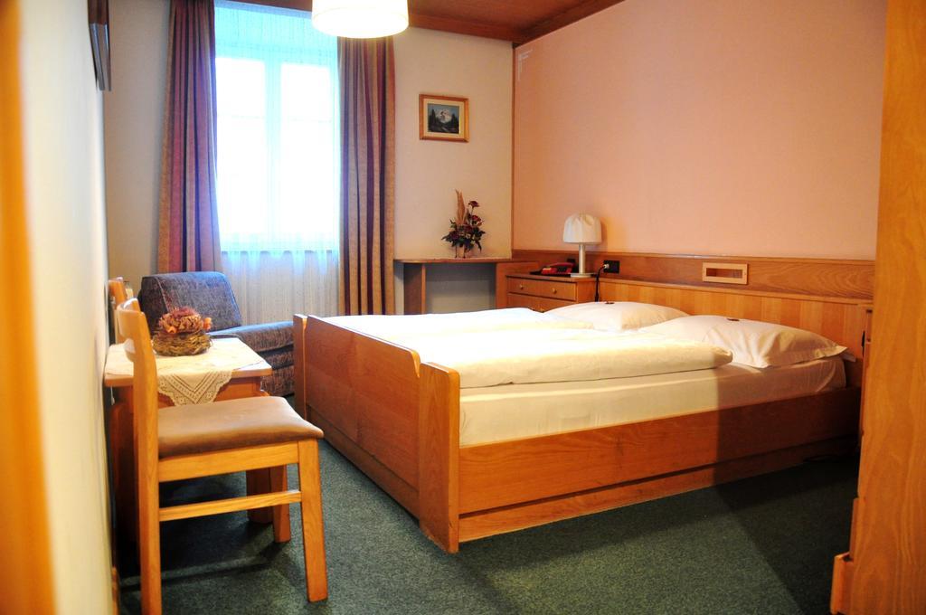 Hotel Grauer Baer Bressanone Bilik gambar
